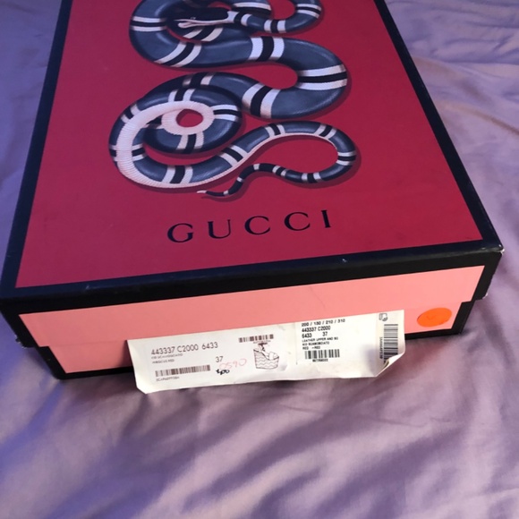 Sally Red Suede Gucci Platforms - Picture 2 of 12